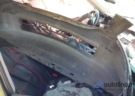 2010 Honda Accord 2.4 Ex-L z USA, uszkodzony, nr VIN 1HGCP2F84AA135044